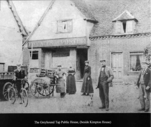 600x506 pixels (29K)