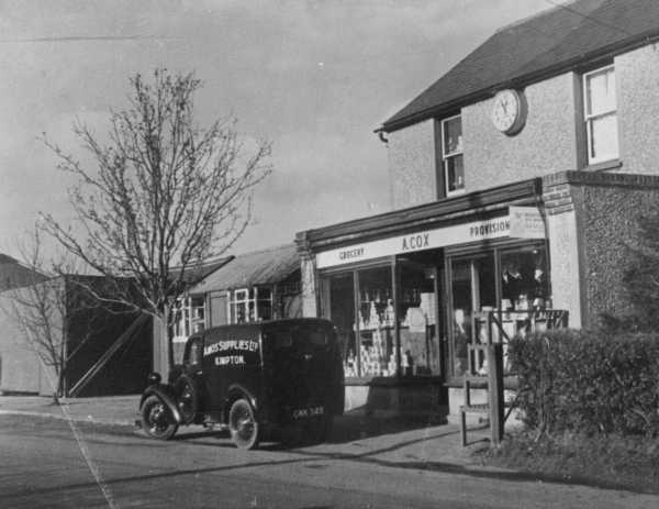 600x463 pixels (30K)