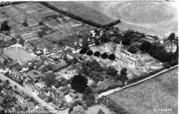 600x382 pixels (35K)